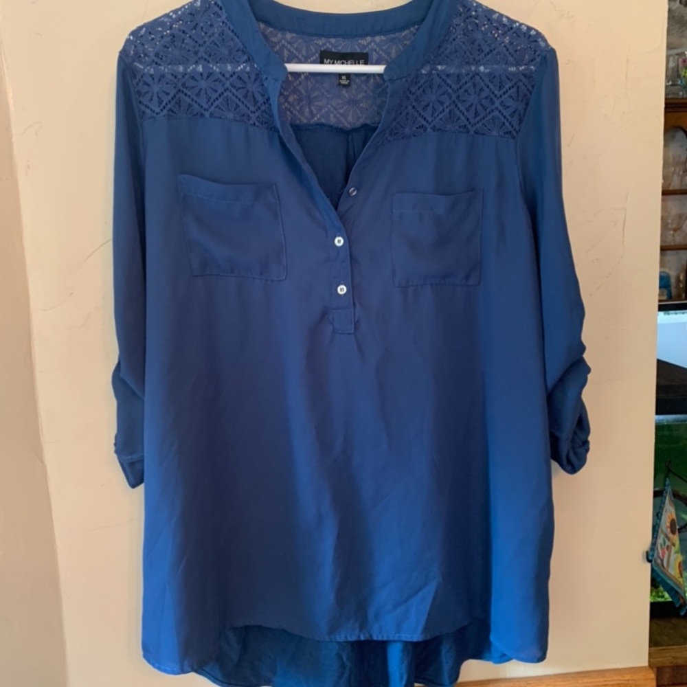 Blue blouse